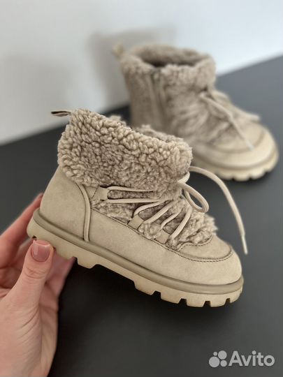 Ботинки сапожки угги Zara 25