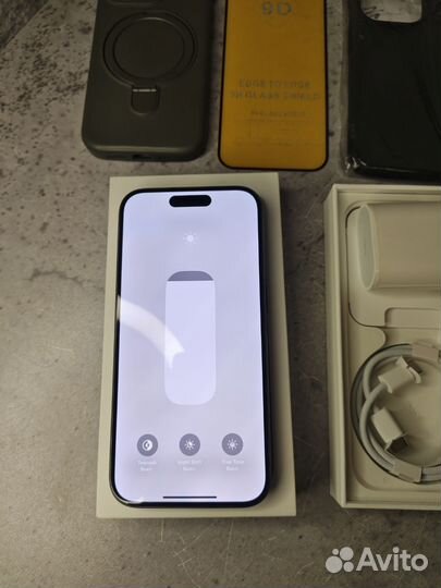 iPhone 15 Pro, 128 ГБ