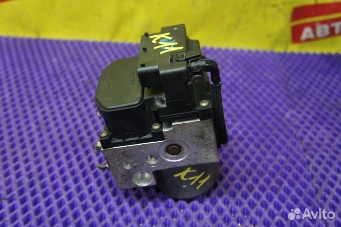 Блок abs Nissan Cube