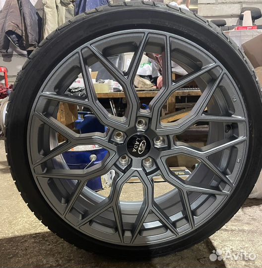 Колеса Vossen HF20 R20 на Ниву