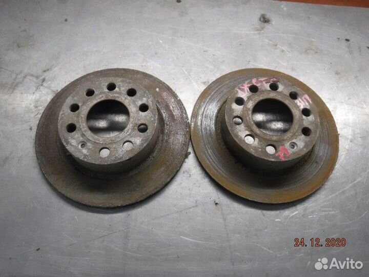 Тормозной диск задний Volkswagen Jetta 6 CFN cfna