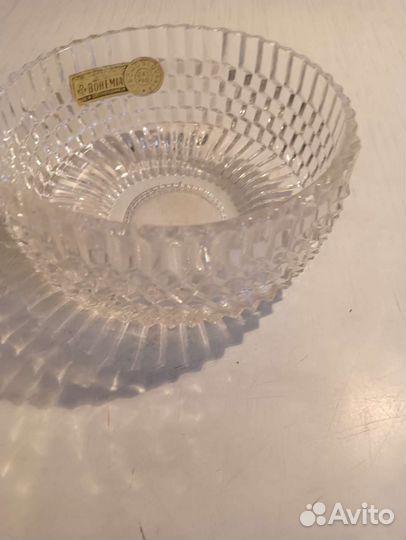 Хрустальная конфетница