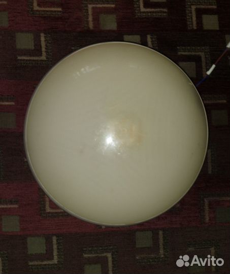 Светильник потолочный цоколь Е14 в сад