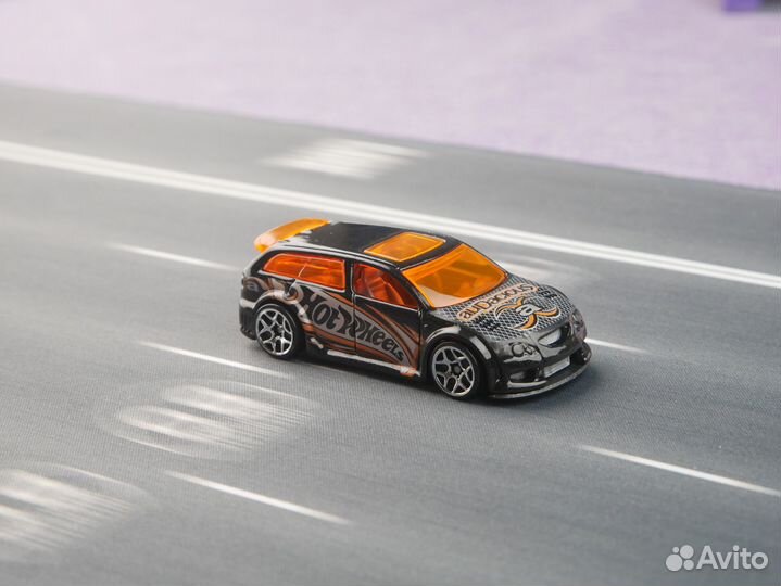 Audacious - Hot Wheels First Edition 2003