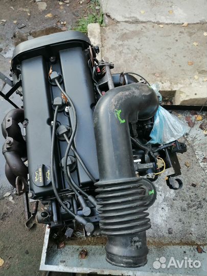 Двигатель Ford escape 2 0