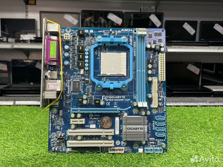 Gigabyte GA-M68MT-S2P Socket AM2+