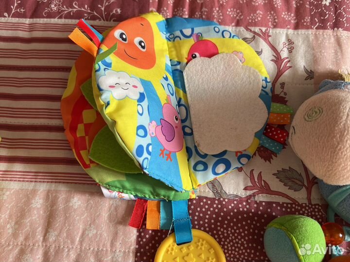 Игрушки для малышей пакетом