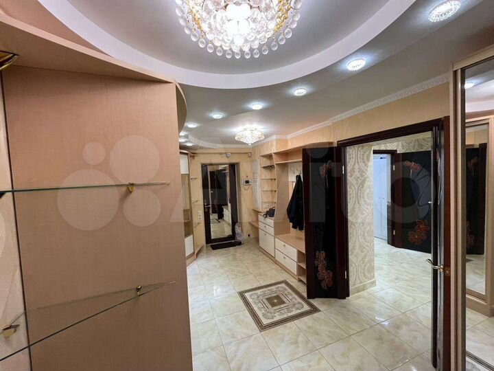 2-к. квартира, 107 м², 20/20 эт.