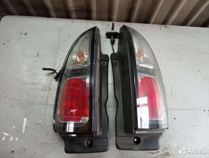 Задние фонари citroen c3 picasso