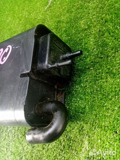 Абсорбер (фильтр угольный) Volvo Xc90