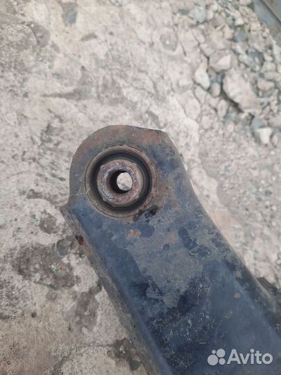 Задние рычаги на Lancer 10