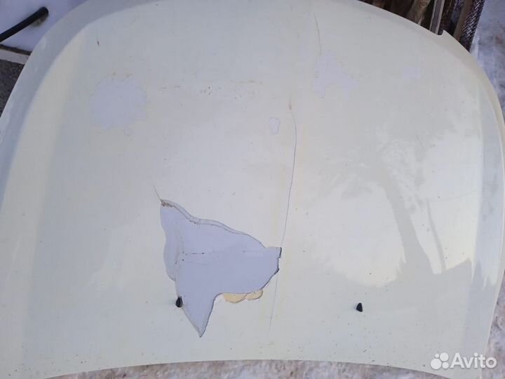 Капот на chevrolet cruze