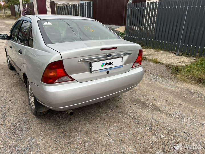 Ford Focus 1.8 МТ, 2001, 200 000 км