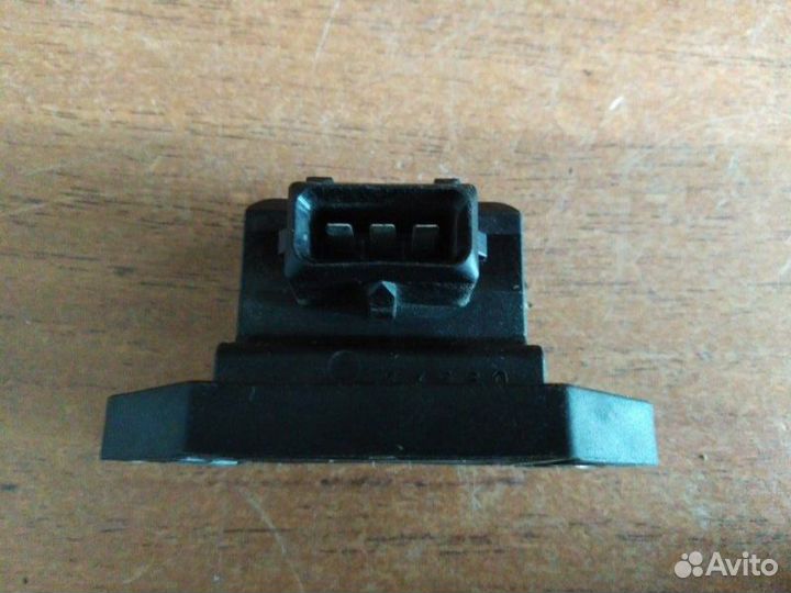 Датчик ускорения Hyundai-Kia