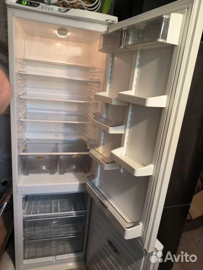 Продам холодильник бу