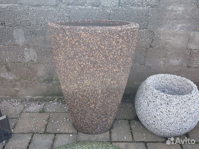 Вазон для цветов