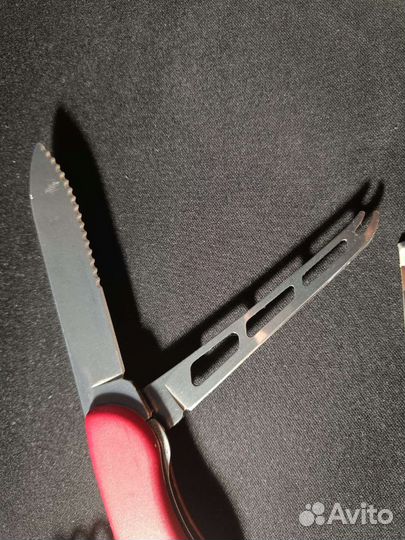 Швейцарский нож victorinox cheese knife 0.8303.w