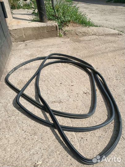 Уплотнитель двери Fiat Linea/Фиат Линеа