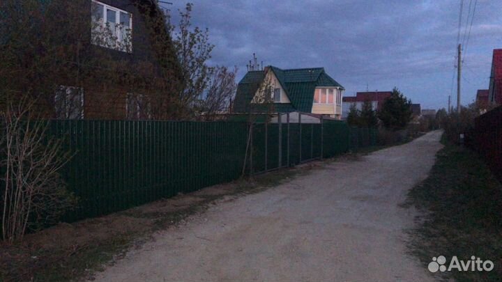 Забор из евроштакетника