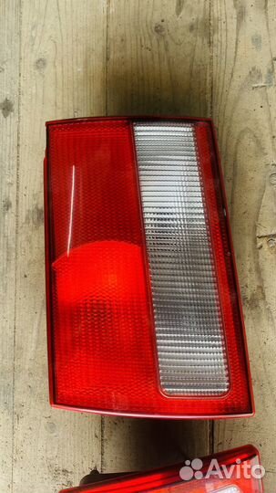 Задние фонари волга 31105