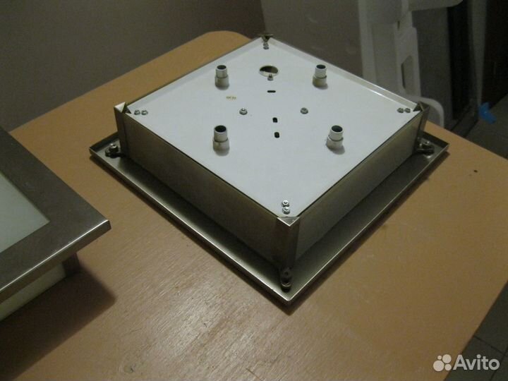 Лампы для потолка или стен 4 шт