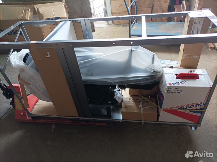 Новый лодочный мотор suzuki DF90ATL/ATX