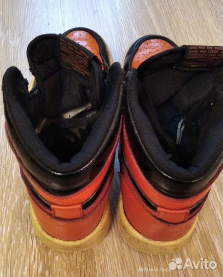 Кроссовки adidas