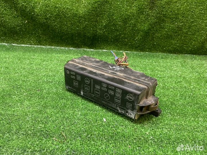 Блок предохранителей Toyota Corona 4A-FE 1989