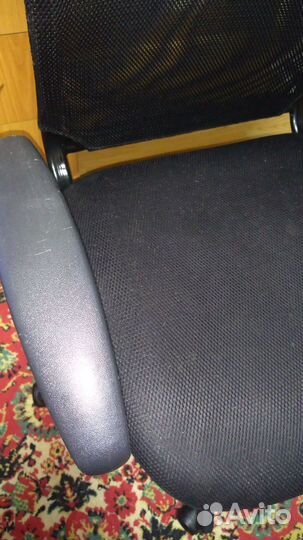 Компьютерное кресло