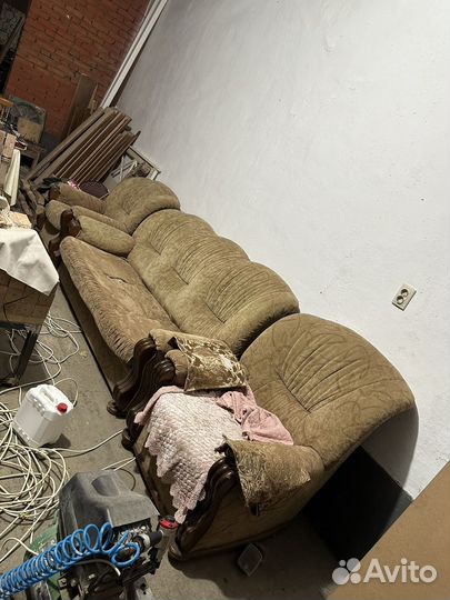 Диван и 2 кресла