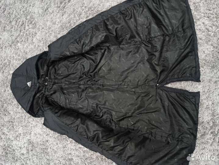 Плащ Adidas, куртка Nike