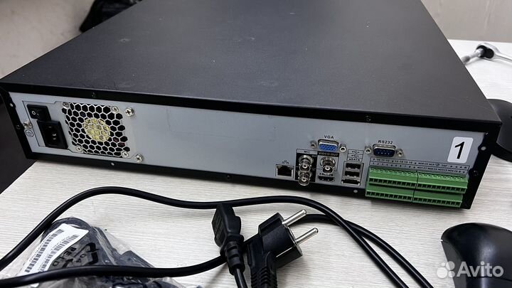 Ip Видеорегистратор snr nvr d16t
