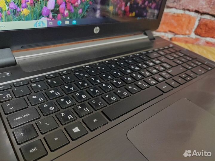 Ноутбук нр с процессором i5 и озу 12гб Обмен