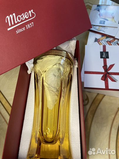 Ваза для цветов большая