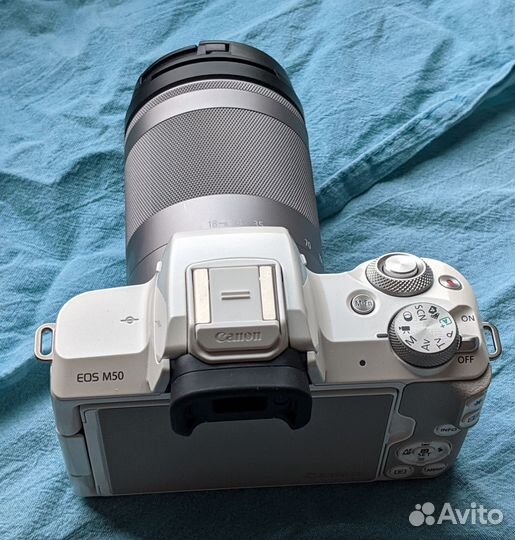 Фотоаппарат Canon EOS M50 EF-M18-150 IS STM Kit Wh