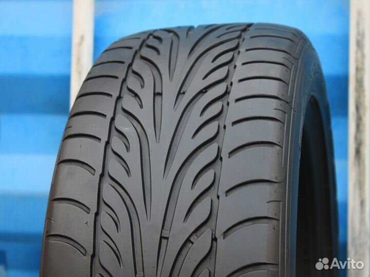 Dunlop SP Sport 9000 235/50 R18