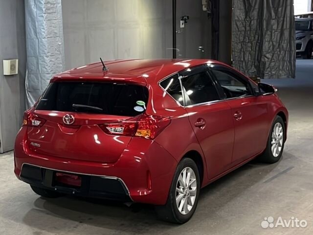 Toyota Auris 1.6 CVT, 2014, 64 000 км