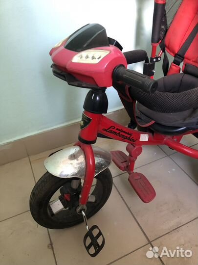 Детский трехколёсный велосипед Lamborghini б/у