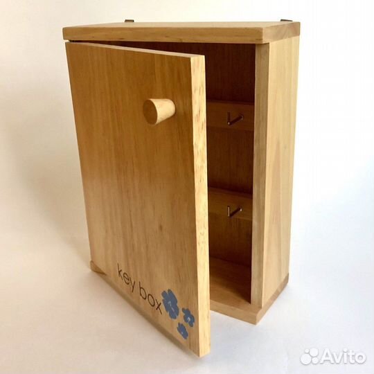 Ключница настенная из дерева