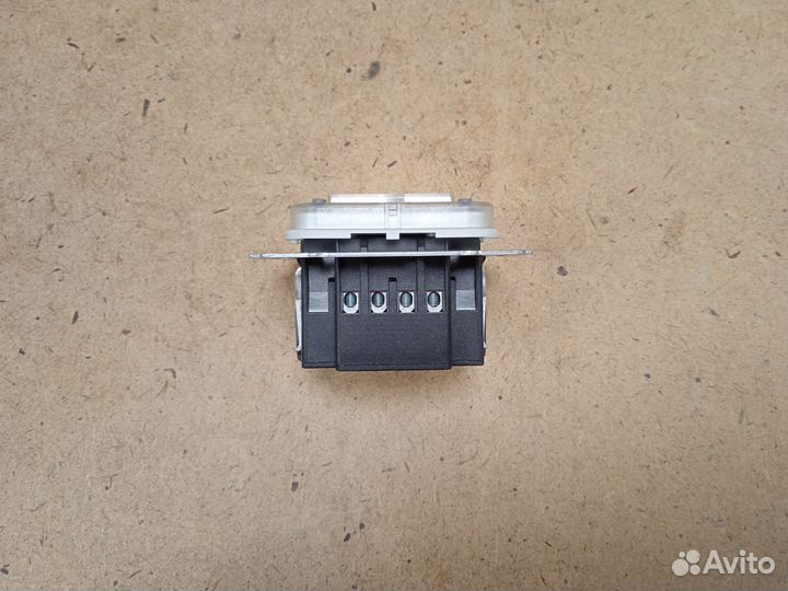 Механизм комнатного терморегулятора ABB 1098 U-101