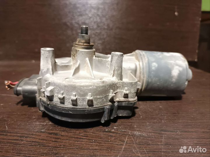 Моторчик дворников Touareg до рест Cayenne 1