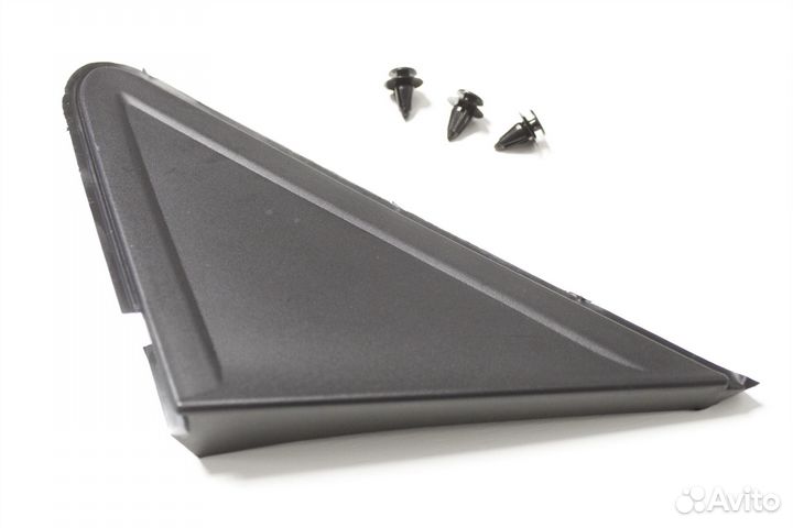 Накладка крыла левая Ford Focus 2