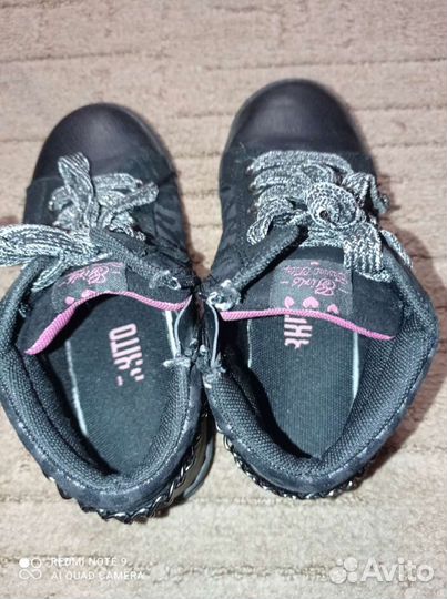 Ботинки для девочки