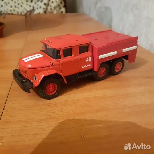 Модель 1 43 Камаз 53213 молоковоз