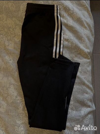 Спортивные штаны adidas