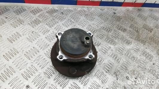 Ступица задняя левая ford focus 2 (DBR14LZ01)