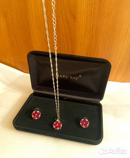 Набор - Бижутерия Мери Кей