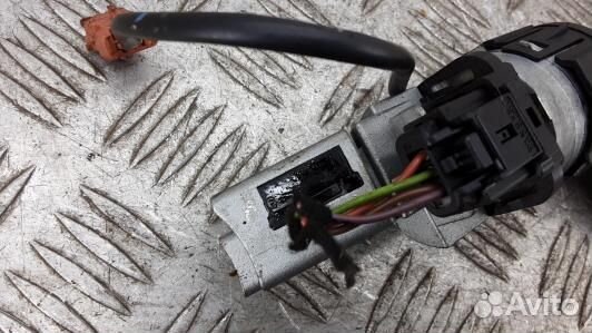 Замок зажигания peugeot 308 1 (DNI28J101)