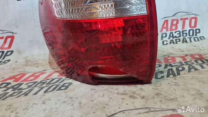 Фонарь правый LADA Granta FL хэтчбек