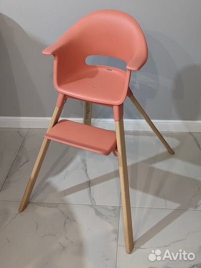 Стульчик для кормления stokke